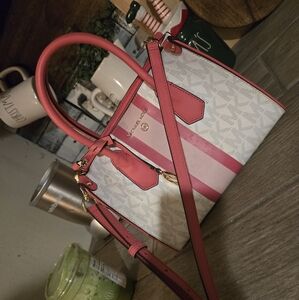 Michael Kors Pink and White Women's Bag
